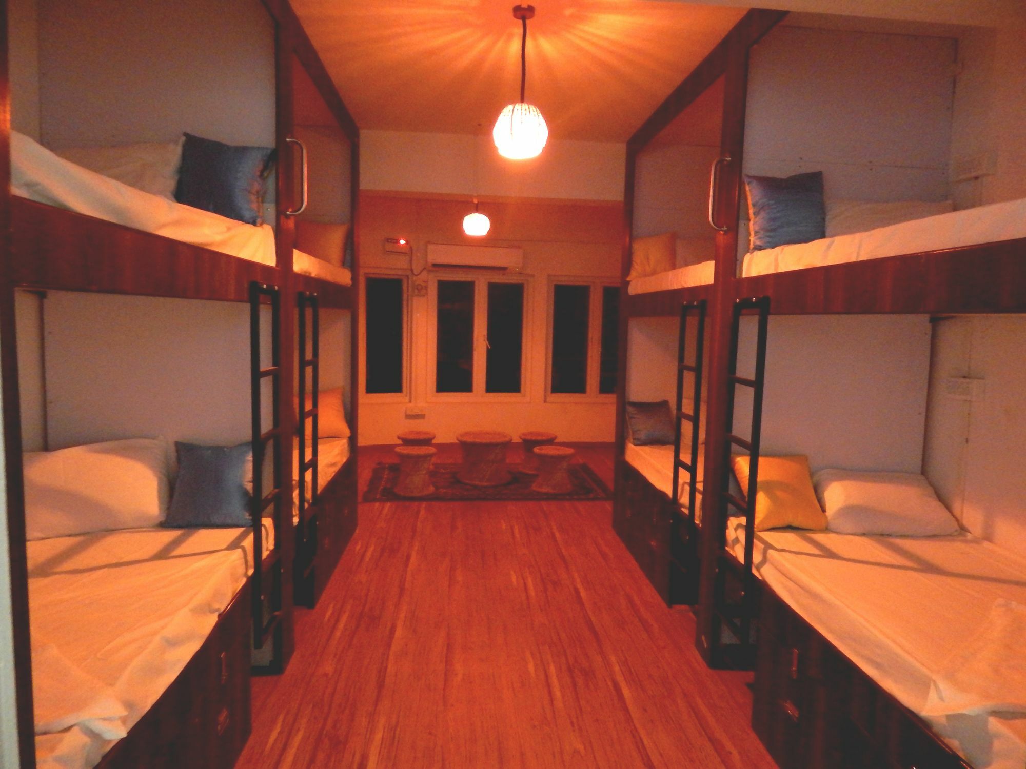 Backpackers Inn Chennai Esterno foto
